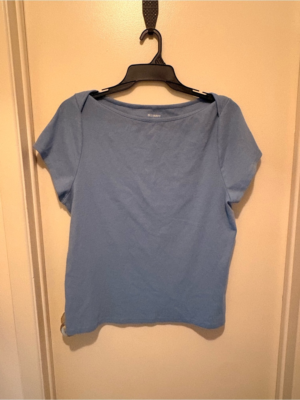 Old Navy Women's Light Blue boat neck top